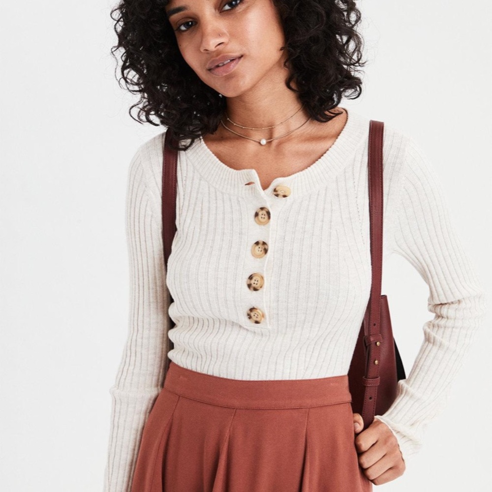 American Eagle Fitted Ribbed Henley Sweater